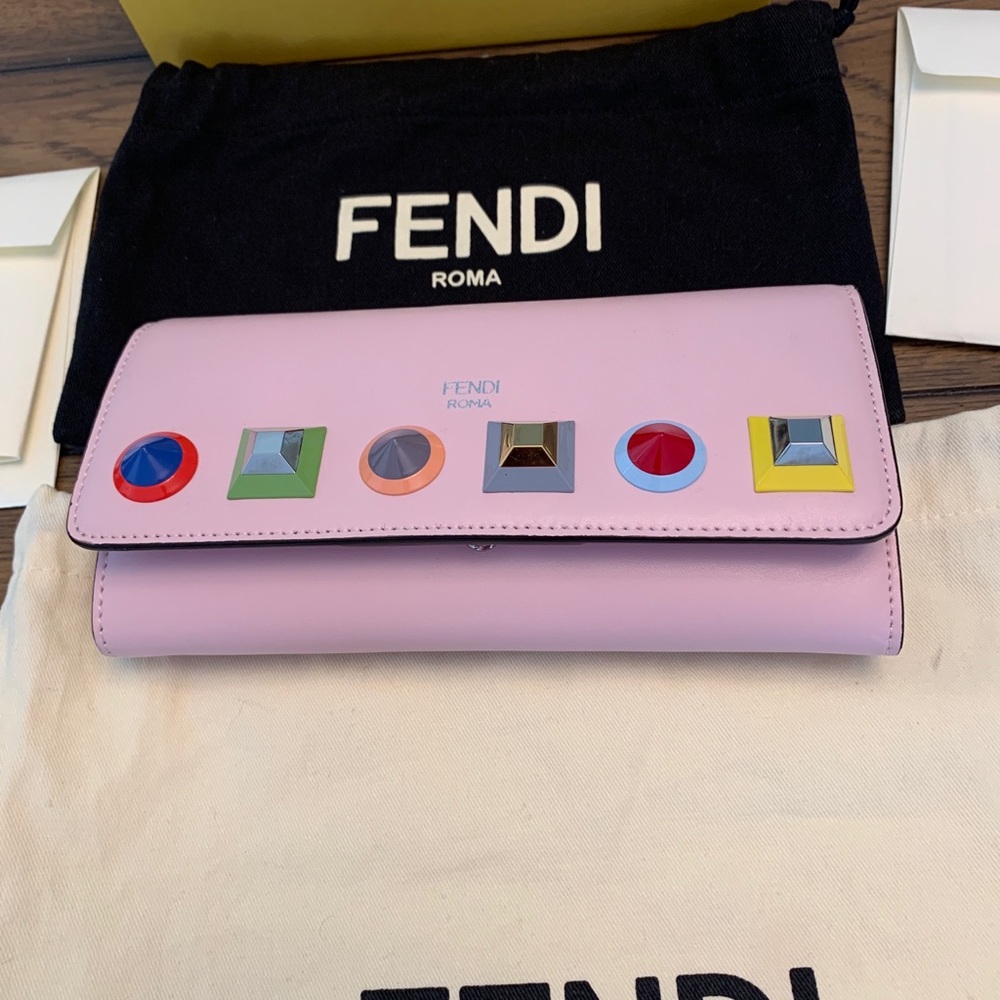 Fendi fendi Roma crossbody wallet bag